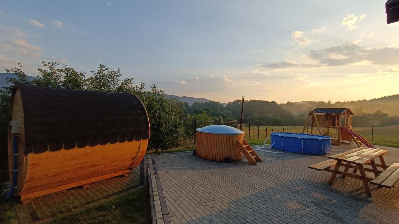 Sarnie Wzgorze Sucha Beskidzka Sauna Jacuzzi Kukow Exteriér fotografie